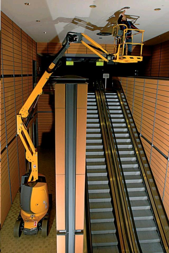 Rental store for LIFT, 32  ARTICULATING ELECTRIC NARROW in Colonial Heights VA